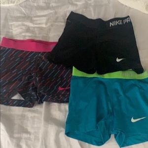 Nike pro shorts (bundle only)